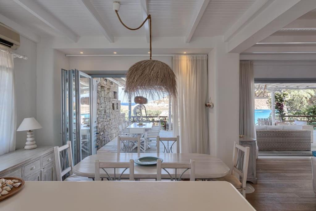 Aura Homes, On Sea - Saint Anna Beach Вилла *